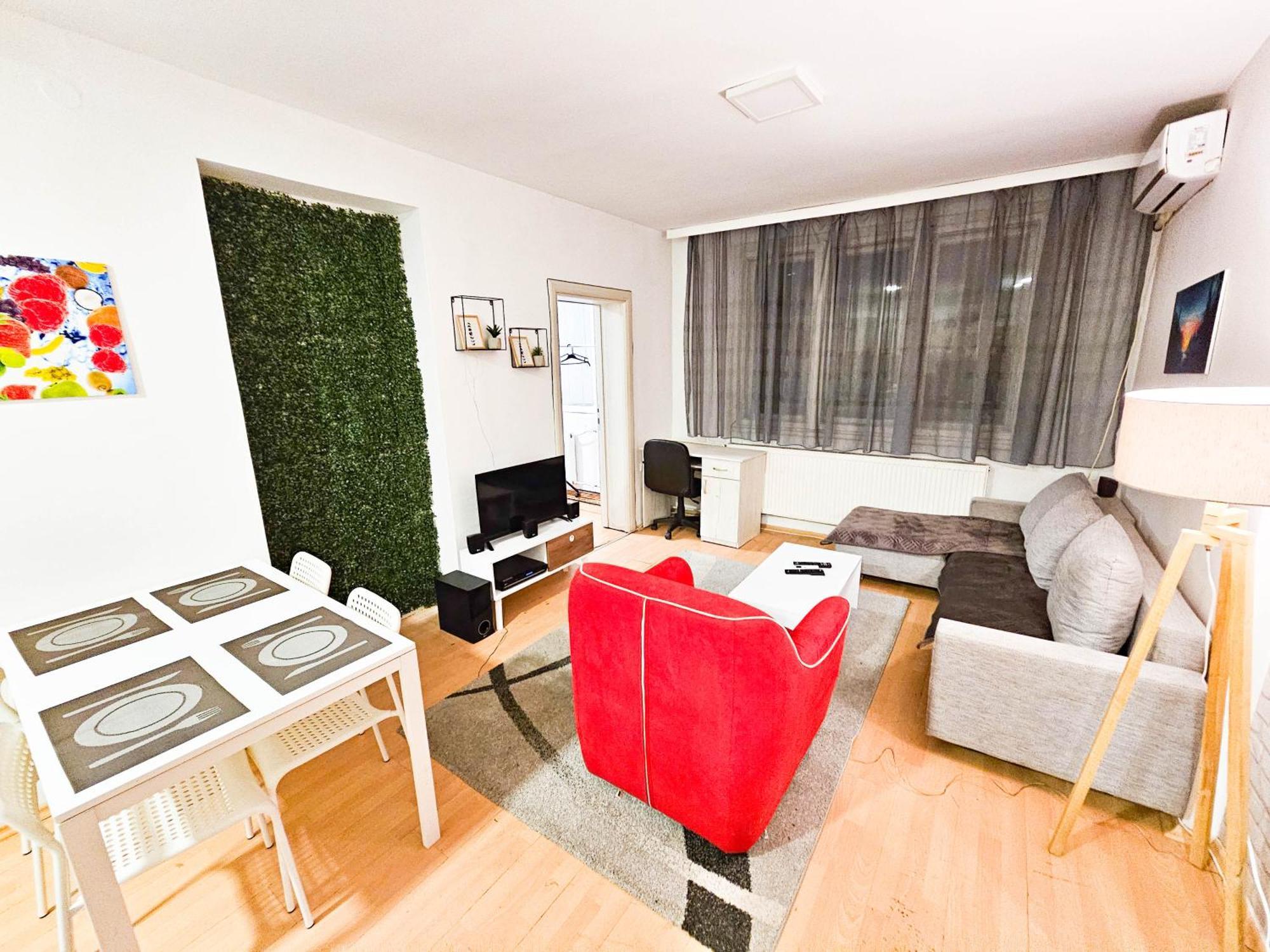 Mother Teresa Apartments Скопие Екстериор снимка